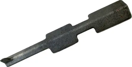Turbolator aus Metall, geeignet für bestimmte Wolf-Geräte. Hat eine flache, längliche Form mit einer abgerundeten Spitze und mittigem Einschnitt.